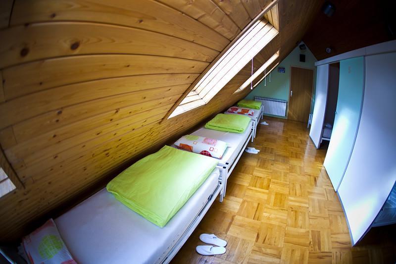 Hostel Samobor Bagian luar foto